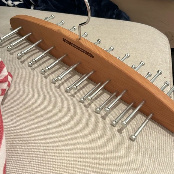 Container Store 42-Peg Cedar Tie Hanger - Picture 4 of 9
